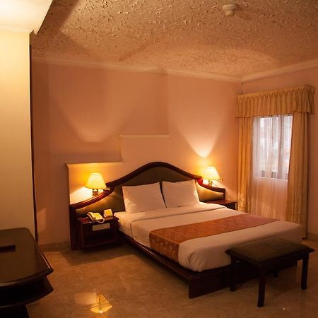 Golf 1 Hotel 大叻 外观 照片