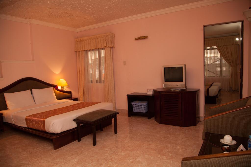 Golf 1 Hotel 大叻 客房 照片